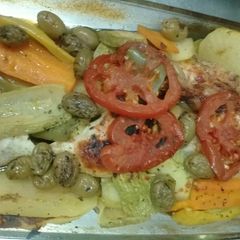 A picture of Chicken with vegestables.