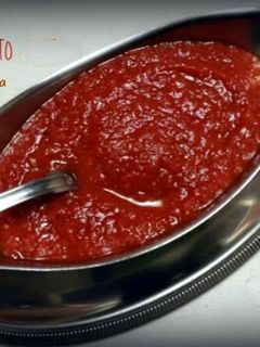 Una foto de Tomate frito en olla rápida