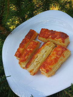 Kovászos sajtos rúd recept fotója