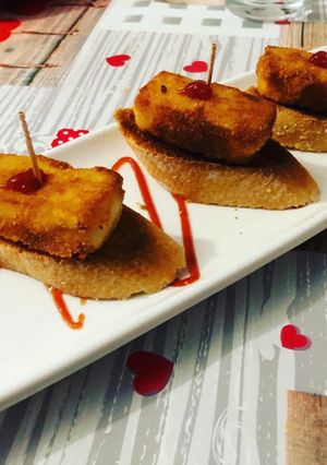 A picture of Fried Goat Cheese with Toast.