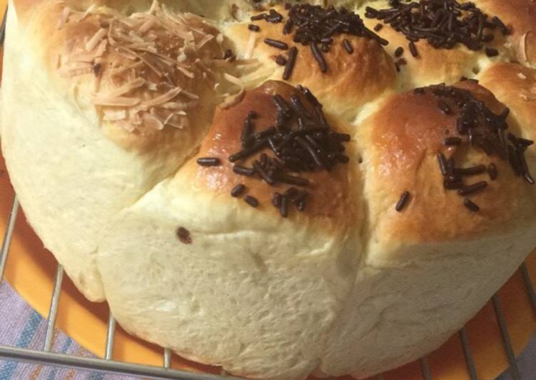 Cara Memasak Roti sobek toping meses keju Bahan Sederhana