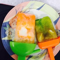 A picture of Tiranga icereame candy.