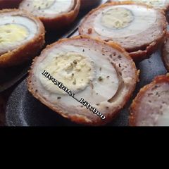 A picture of Scotch egg.