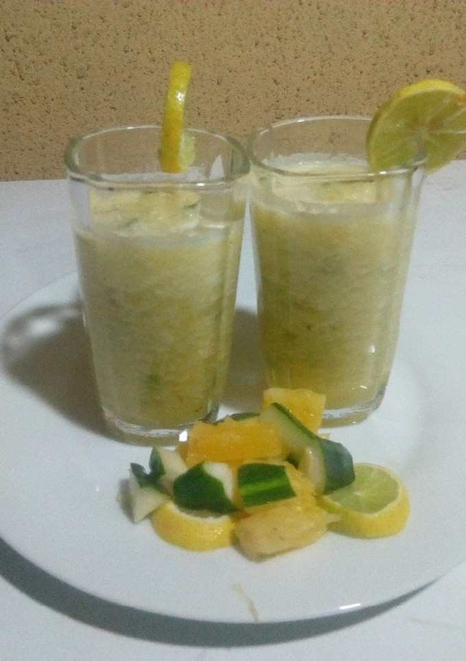 A picture of Cucumber and Pineapple Smoothie.