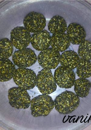 A picture of Black sesame seeds ladoo.