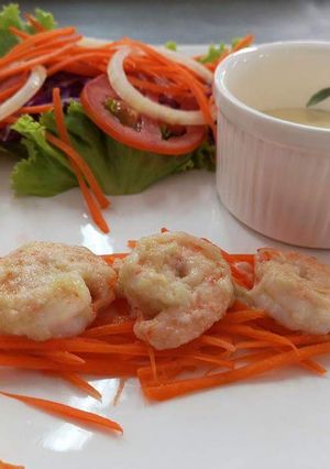 รูปของ กุ้งแก้วทอดครีมสลัด