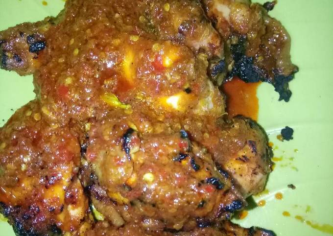 Resep Ayam panggang bumbu rujak Anti Gagal