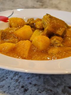 Una foto de Ternera en salsa de verduras
