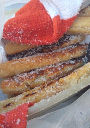 Una foto de Churros riquísimos, caseros y fácil