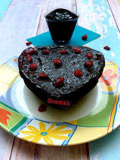 ચોકો-ક્રેનબેરી બ્રાઉની (Choco Cranberry Brownie Recipe In Gujarati) રેસીપી મુખ્ય ફોટો