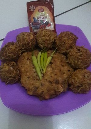 Foto resep Bola2 tahu.isi telur puyuh.dan dadar telor campur sisanya tahu