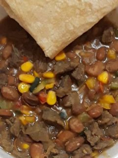 Una foto de Picado de carne y frijoles