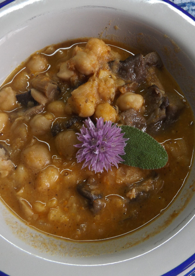 Una foto de Callos vegetarianos completos