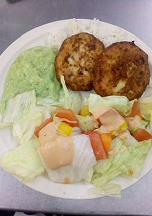 Una foto de Tortitas de papa con queso