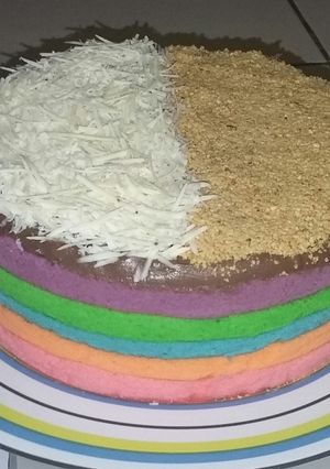 Foto resep Rainbow cake toping keju kacang coklat ala Rumah Ambolay