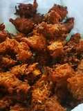 Schezwan Gobhi Pakoda