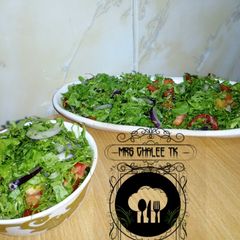 A picture of Salad.