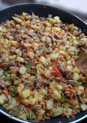 A picture of Meatpie filling.
