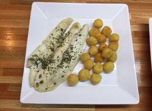 Una foto de Filet de lenguado al limón