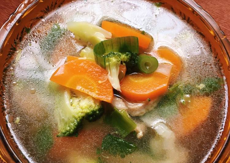 Resep Menu Kost #2 - Sayur Sop Brokoli yang Lezat Sekali