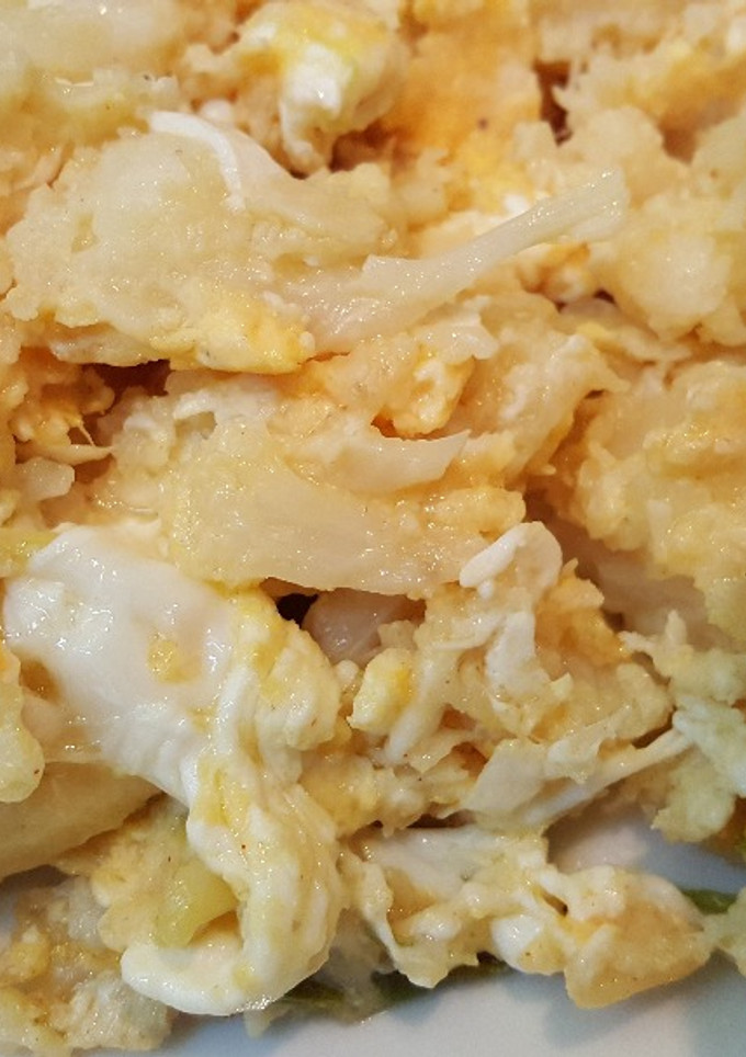 Una foto de Revuelto de coliflor con ajetes 