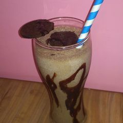 A picture of Oreo Shake at home.
