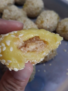 Foto resep Mochi wijen isi kacang 😋😋
