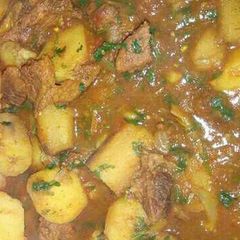 A picture of Potatoe beef stew.