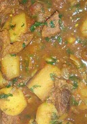A picture of Potatoe beef stew.