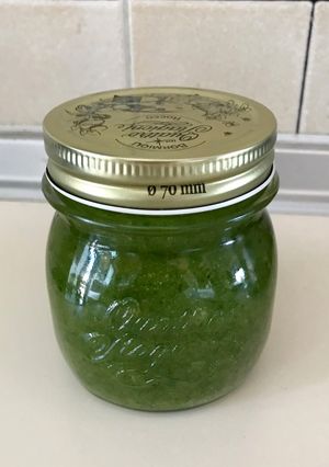 Φωτογραφία της συνταγής 🌿 Σπιτικό Πέστο Βασιλικού σε Βάζο!