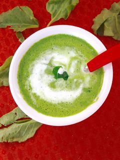क्रीमी पालक सूप (creamy palak soup recipe in Hindi) रेसिपी मुख्य फोटो