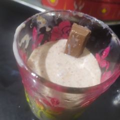 Kitkat milkshake A picture of Kitkat milkshake.
