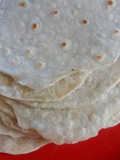 Una foto de Tortillas para tacos mexicanos