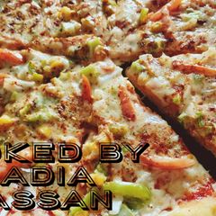 A picture of Pizza 🍕(without oven).
