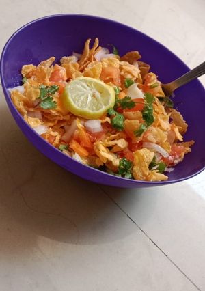 भेल पूरी (bhel puri recipe in Hindi) रेसिपी मुख्य फोटो