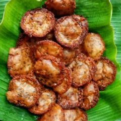 A picture of Neyappam.
