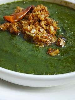 લહસુની પાલક(Lahsuni palak recipe in Gujarati) રેસીપી મુખ્ય ફોટો