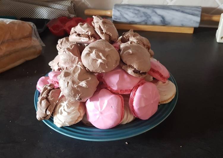 Steps to Make Favorite Swiss Meringue (Skuimpies)