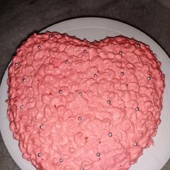 A picture of Cream Cake🎂😋.