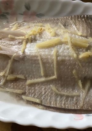 薑絲蒸虱目魚肚 的食譜成品照片