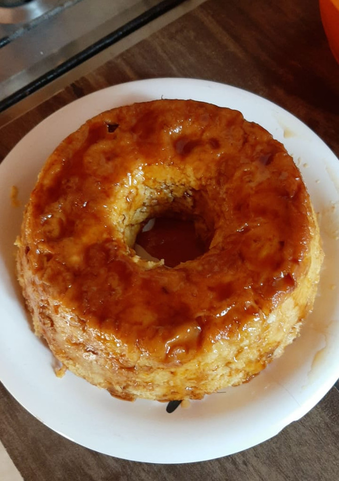 Una foto de Budín de pan flan