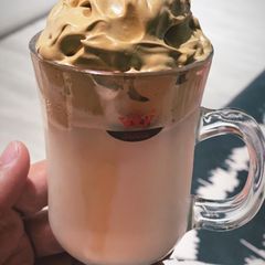 A picture of Dalgona coffee.