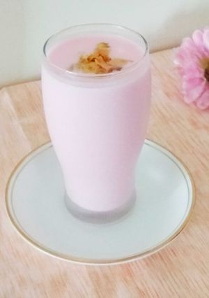 A picture of Rose Lassi.
