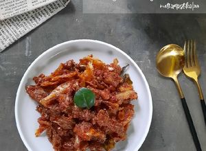 Foto resep Kering Kacang Ikan Bilis / Ikan Asin Bulu Ayam