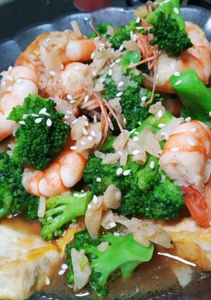 Foto resep 9. Brokoli Udang & Tofu dengan Kuah Wijen (simple & enak !)