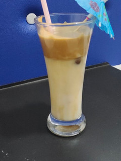 ડાલગોના કોફી (Dalgona Coffee Recipe In Gujarati) રેસીપી મુખ્ય ફોટો