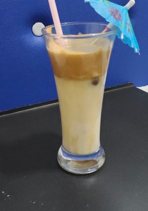 ડાલગોના કોફી (Dalgona Coffee Recipe In Gujarati) રેસીપી મુખ્ય ફોટો