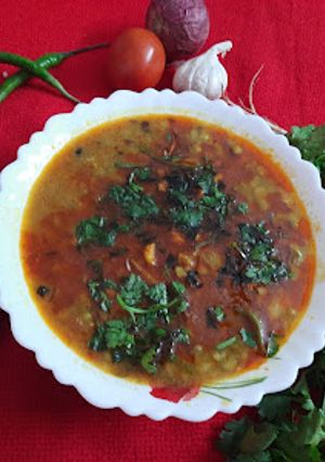 A picture of Green moong dal.