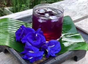 รูปของ น้ำอัญชันมะนาว