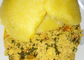 How to Make Tasty Egusi soup with yellow eba